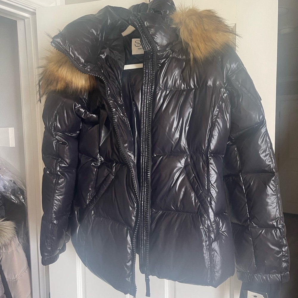 S13 black puffer jacket